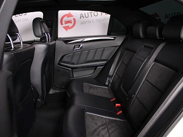 Mercedes-Benz E-Класс, 2011г., задний привод, автомат