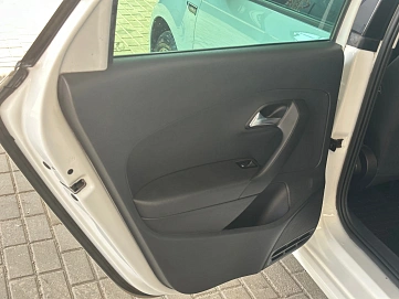 Volkswagen Polo, 2019г., передний привод, механика