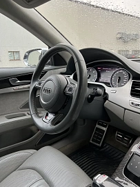 Audi S8, 2012г., полный привод, автомат