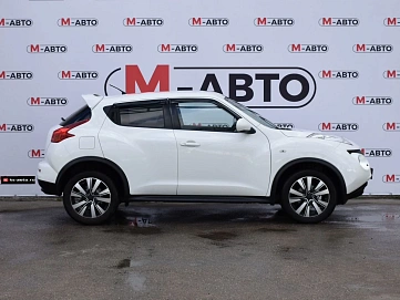 Nissan Juke, 2013г., передний привод, вариатор