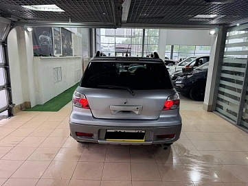 Mitsubishi Outlander, 2004г., полный привод, автомат