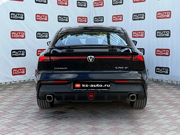 Changan UNI-V, 2024г., передний привод, робот