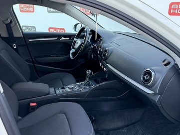 Audi A3, 2013г., передний привод, робот