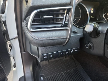 Toyota Camry, 2019г., передний привод, автомат