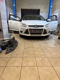 Ford Focus, 2012г, передний привод, робот