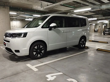 Honda Stepwgn, 2022г., полный привод, вариатор