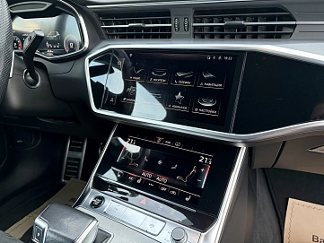 Audi A6, 2021г., передний привод, робот