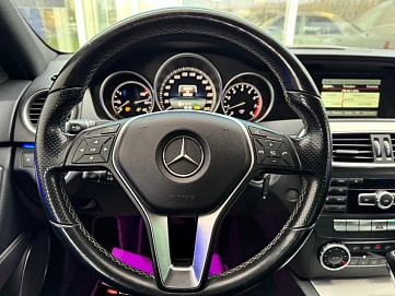 Mercedes-Benz C-Класс, 2013г., задний привод, автомат