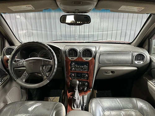 GMC Envoy, 2002г, полный привод, автомат