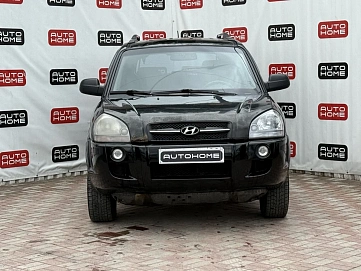 Hyundai Tucson, 2008г., передний привод, автомат