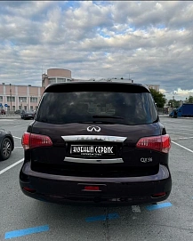 Infiniti QX56, 2010г., полный привод, автомат
