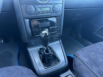 Ford Mondeo, 2004г., передний привод, механика