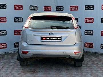 Ford Focus, 2010г., передний привод, механика