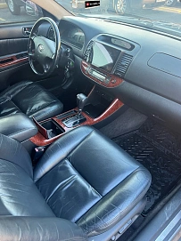 Toyota Camry, 2003г., передний привод, автомат