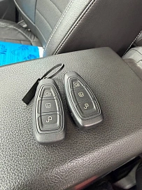 Ford Kuga, 2015г., полный привод, автомат