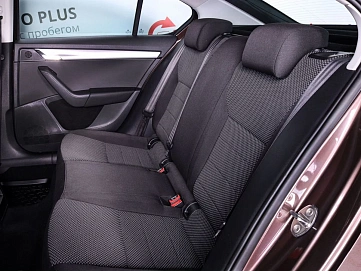 Skoda Octavia, 2015г., передний привод, робот