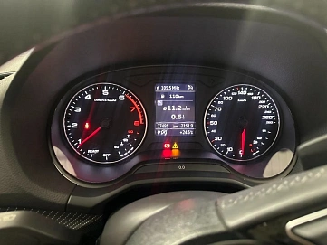 Audi Q2, 2021г., передний привод, робот