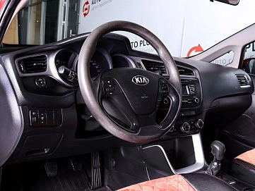 Kia Ceed, 2013г., передний привод, механика