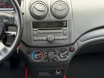 Chevrolet Aveo, 2011г., передний привод, механика
