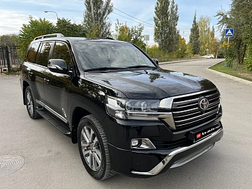 Toyota Land Cruiser, 2017г., полный привод, автомат