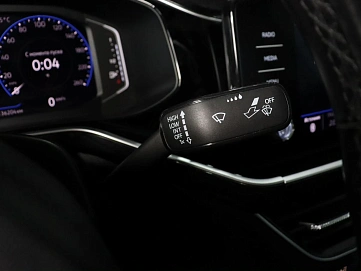 Volkswagen Polo, 2020г., передний привод, робот