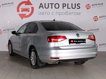 Volkswagen Jetta, 2015г., передний привод, механика