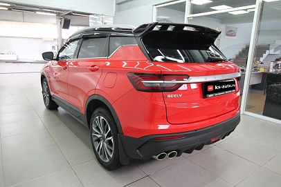 Geely Coolray, 2022г., передний привод, робот
