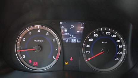 Hyundai Solaris, 2014г., передний привод, механика