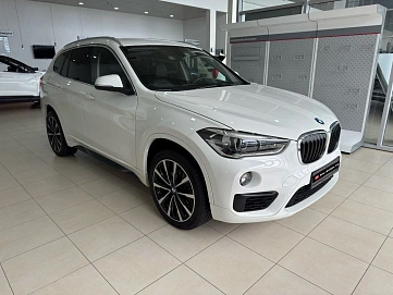BMW X1, 2017г, передний привод, автомат