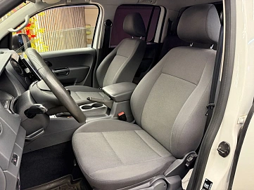 Volkswagen Amarok, 2015г., полный привод, механика