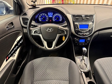 Hyundai Solaris, 2013г., передний привод, автомат