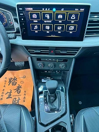 Volkswagen Tiguan, 2022г., передний привод, робот