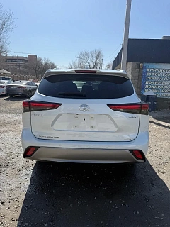 Toyota Highlander, 2026г, полный привод, автомат