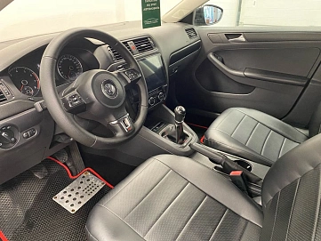 Volkswagen Jetta, 2013г., передний привод, механика