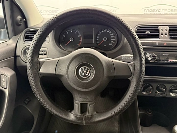 Volkswagen Polo, 2011г., передний привод, механика