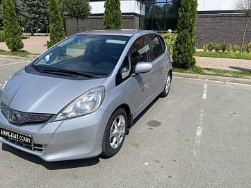 Honda Jazz, 2011г., передний привод, механика