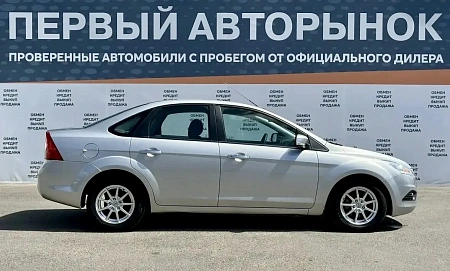 Ford Focus, 2009г., передний привод, механика