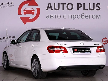 Mercedes-Benz E-Класс, 2013г., задний привод, автомат