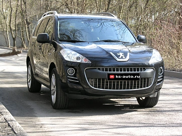Peugeot 4007, 2011г., полный привод, вариатор