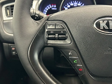 Kia Ceed, 2012г., передний привод, автомат