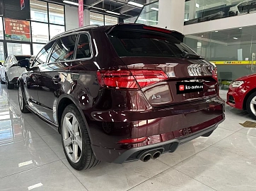 Audi A3, 2018г., передний привод, робот