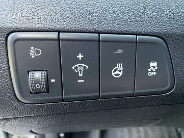 Hyundai Elantra, 2012г., передний привод, механика