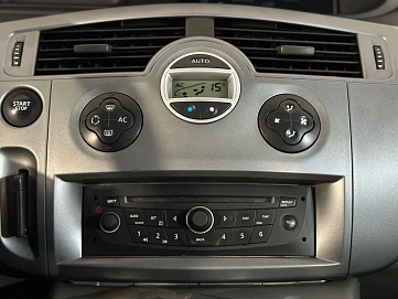 Renault Scenic, 2008г., передний привод, механика