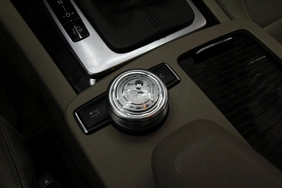 Mercedes-Benz E-Класс, 2012г., задний привод, автомат