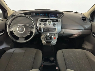 Renault Scenic, 2008г., передний привод, механика