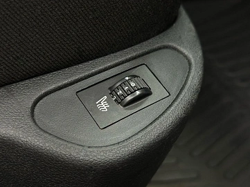 Peugeot 308, 2010г., передний привод, автомат