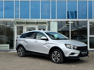 Lada (ВАЗ) Vesta, 2018г., передний привод, робот
