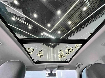 Volkswagen Tiguan, 2022г., передний привод, робот
