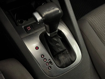 Volkswagen Jetta, 2008г., передний привод, автомат