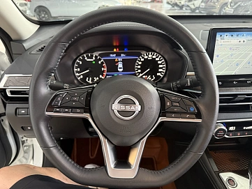 Nissan Altima, 2023г., передний привод, вариатор